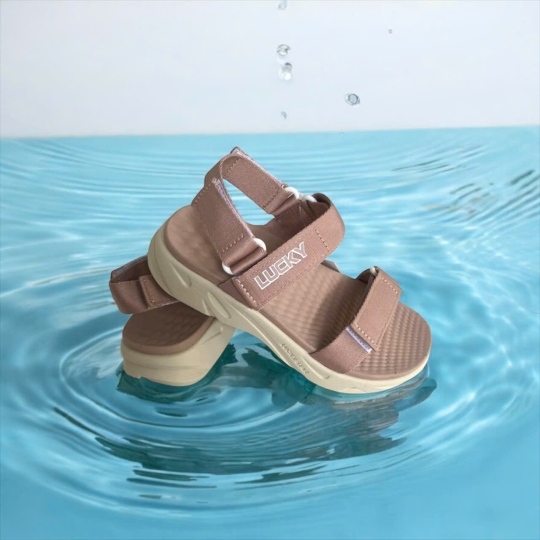 Sandal Nữ Đi Học D08B Ver1 Nâu Begie